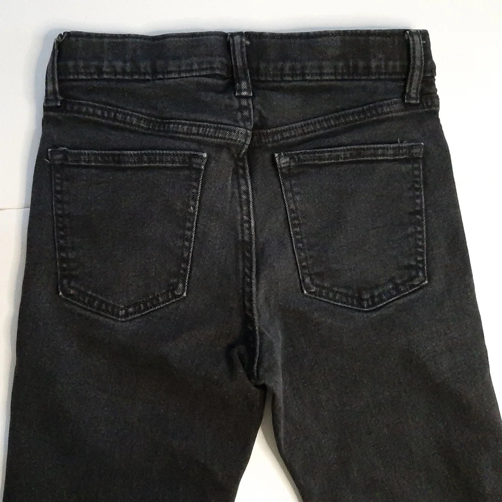 Old Navy Straight-Leg Built-In Flex Black Jeans